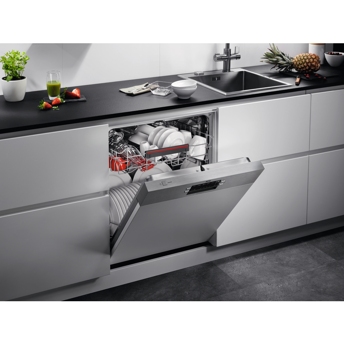 AEG - Dishwasher 60 cm - FEE53610ZM